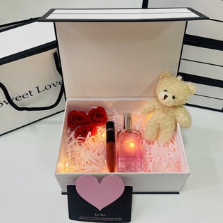 (20*15*7,5cm) Hộp Quà Tặng Người Yêu, Hộp Quà Tặng Valentine, Kèm Son, Nước Hoa, Túi Giấy, Đèn Led, Giấy Rơm, Thiệp