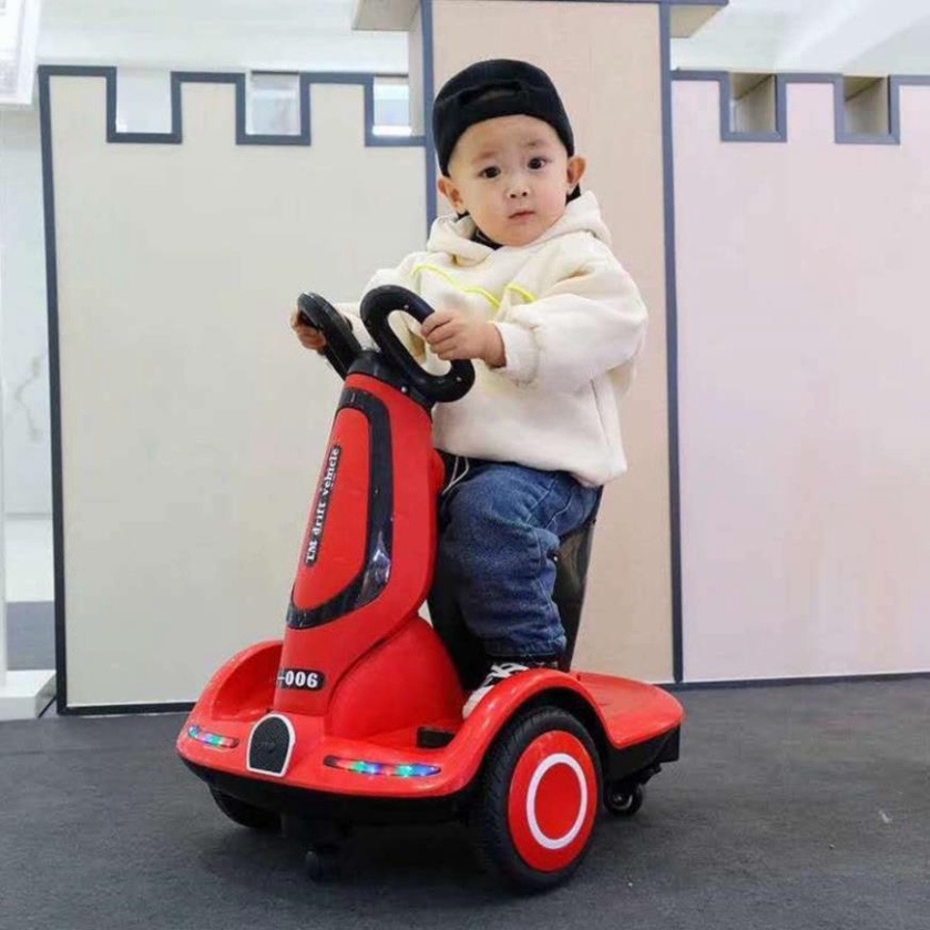Xe xoay 360 độ có điều khiển và sạc cho bé tải trọng 40kg cao cấp_KHO SỈ HOA ĐỖ | BigBuy360 - bigbuy360.vn