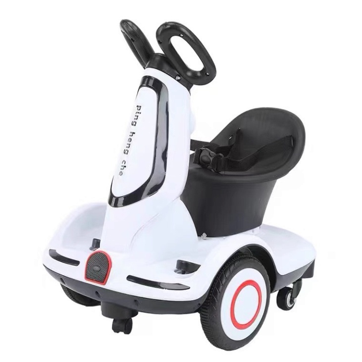Xe xoay 360 độ có điều khiển và sạc cho bé tải trọng 40kg cao cấp_KHO SỈ HOA ĐỖ | BigBuy360 - bigbuy360.vn