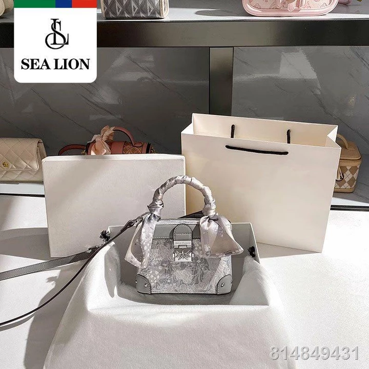 Women's Elegant Shoulder Bag