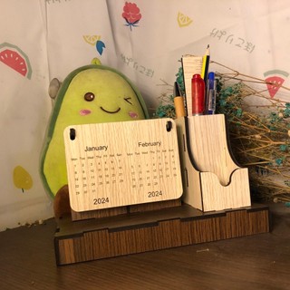 Lịch Gỗ Để Bàn 2026 - Lịch Lật Số Mini Trang Trí Decor - Hộp Bút Lịch 2026 - Quà Tặng Doanh Nghiệp