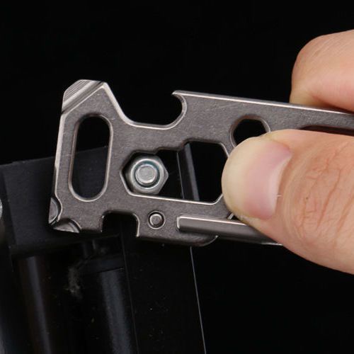 Móc khóa bằng titan nguyên chất 06379 | Kiểu dáng thời trang | Dành cho nam giới | Loại dày dặn | Màu đơn giản dùng gia đình | Đa năng bền bỉ | Chống gỉ chống ăn mòn | Phụ kiện treo độc đáo