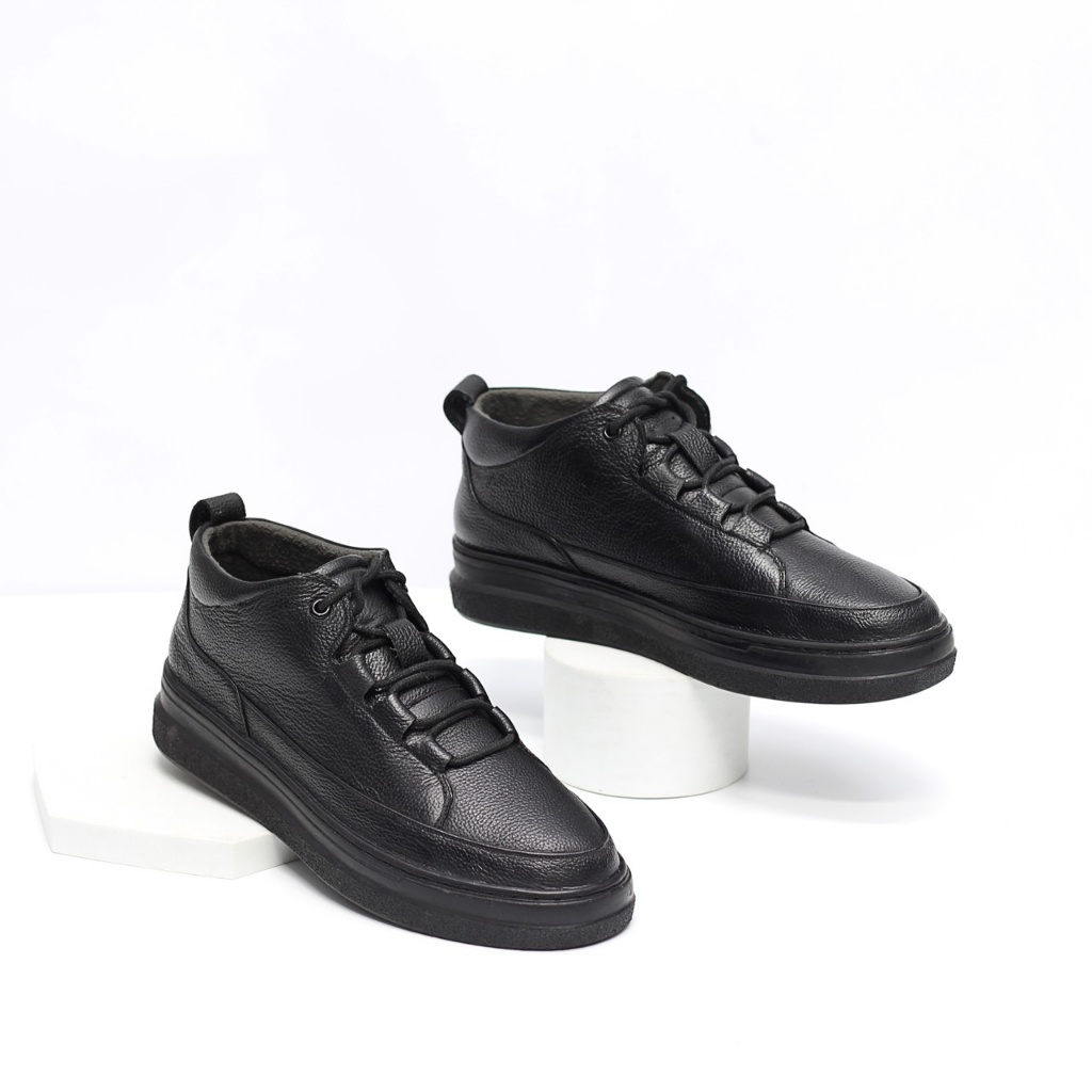 Gày thể thao da bò tăng cao 4cm. Giày buộc dây cổ lửng. Chất liệu da bò cao cấp bảo hành  24 tháng