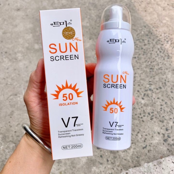 Xịt chống nắng trắng da Sun Screen V7 nâng tone chống nước không bết dính SPF50 - KYK