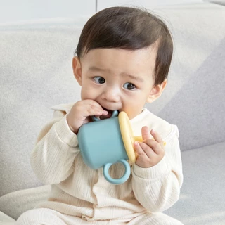 Bộ cốc có quai cầm kèm ống hút dành cho bé LocknLock Little Luv Silicone Straw Cup 200ml - LBB015S7