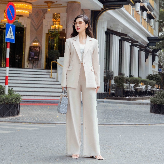 RECHIC Áo blazer cơ bản Key tay dài phong cách công sở đứng form hack dáng