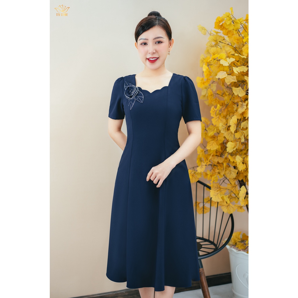 Ảnh Đầm xòe 8 mảnh TTV1493 thiết kế Cổ sóng nước kết hoa tay ngắn màu Xanh đen 1