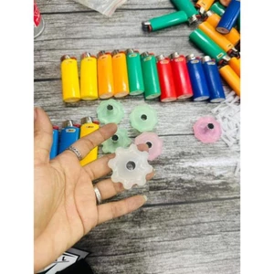 Bông Vặn, dụng cụ mở bơm ga quẹt Bic cổ xưa