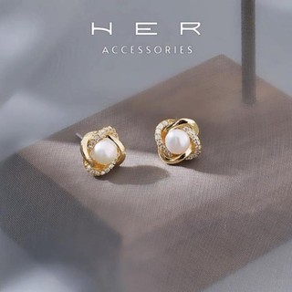 Khuyên tai nữ chuôi bạc 925 Her Accessories Bông tai hình xoắn phối ngọc trai nhân tạo phụ kiện xinh BT165