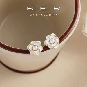 Khuyên tai nữ chuôi bạc 925 Her Accessories hoa trà khảm xà cừ phụ kiện trang sức nữ thanh lịch, sang chảnh - BT132