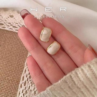 Khuyên tai titan nữ kiểu dáng thanh lịch Her Accessories bông tai lạ mắt phụ kiện trang sức lady cao cấp - BT78