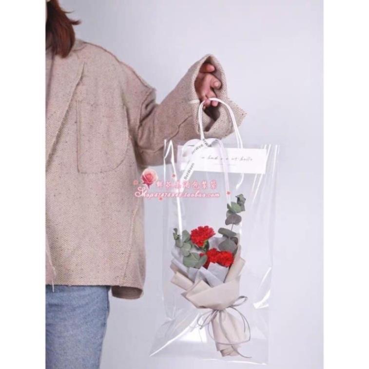 . Sỉ 10 túi đựng bó hoa TRONG SUỐT viền chữ