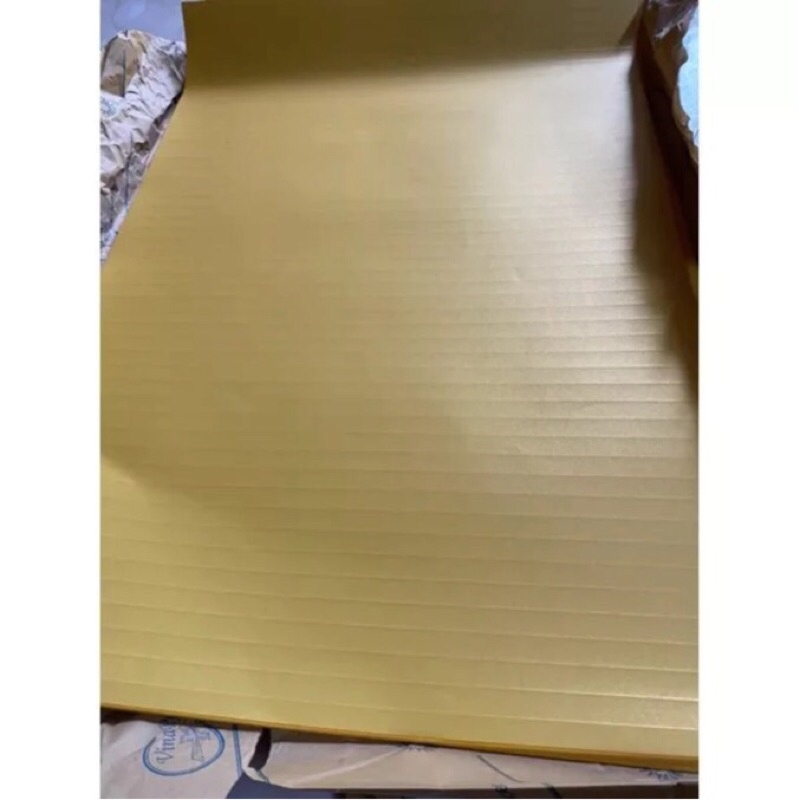 Giấy gấp quạt đỏ nhung trang trí, khổ 55x80cm, có nếp gấp sẵn hàng đẹp sẵn kho