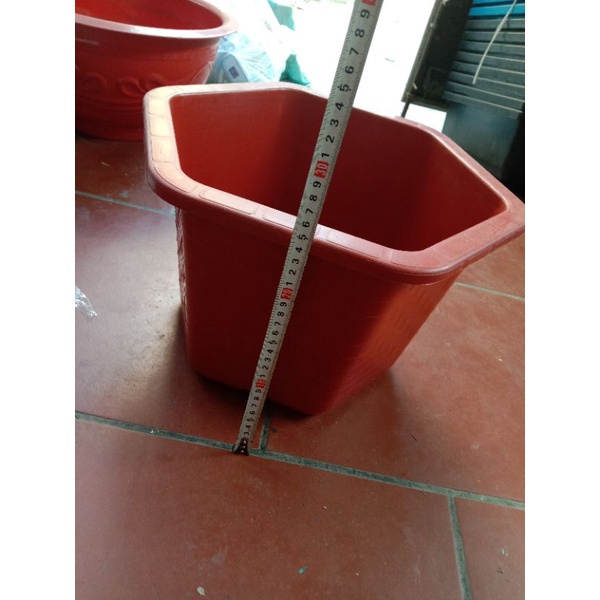 Chậu nhựa trồng cây lục giác FA380 cao 21 cm x rộng 33cm màu đỏ gạch