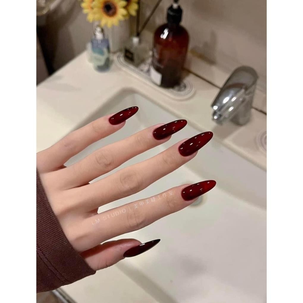 Sơn đỏ rượu vang annies, sơn đỏ rươu vang cao cấp, sơn Thạch đỏ rượu vang, đỏ bóng kính