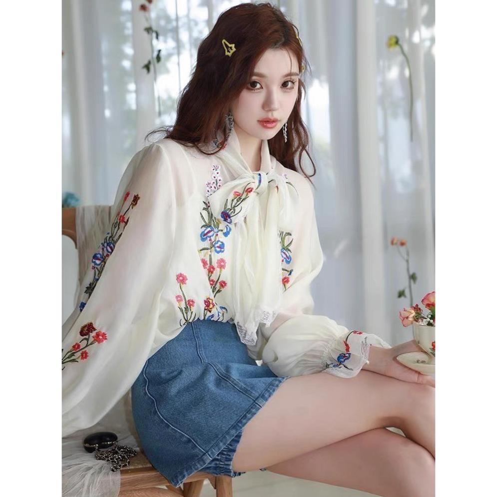 SET ÁO SƠ MI IN HOA THẮT DÂY NƠ NGỰC + ÁO LÓT 2 DÂY + CHÂN VÁY JEAN