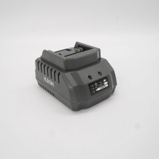 Sạc HUKAN 1.5A, Chân phổ thông 4cm