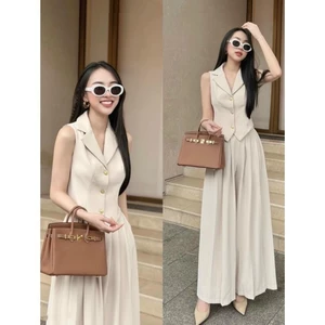 Set áo ghile gài nút to + quần suông xếp li xoè dài