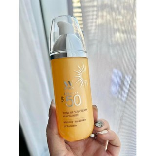 Kem Chống Nắng Trắng Da WSKIN Tone Up Niacinamide SPF50/ PA++++