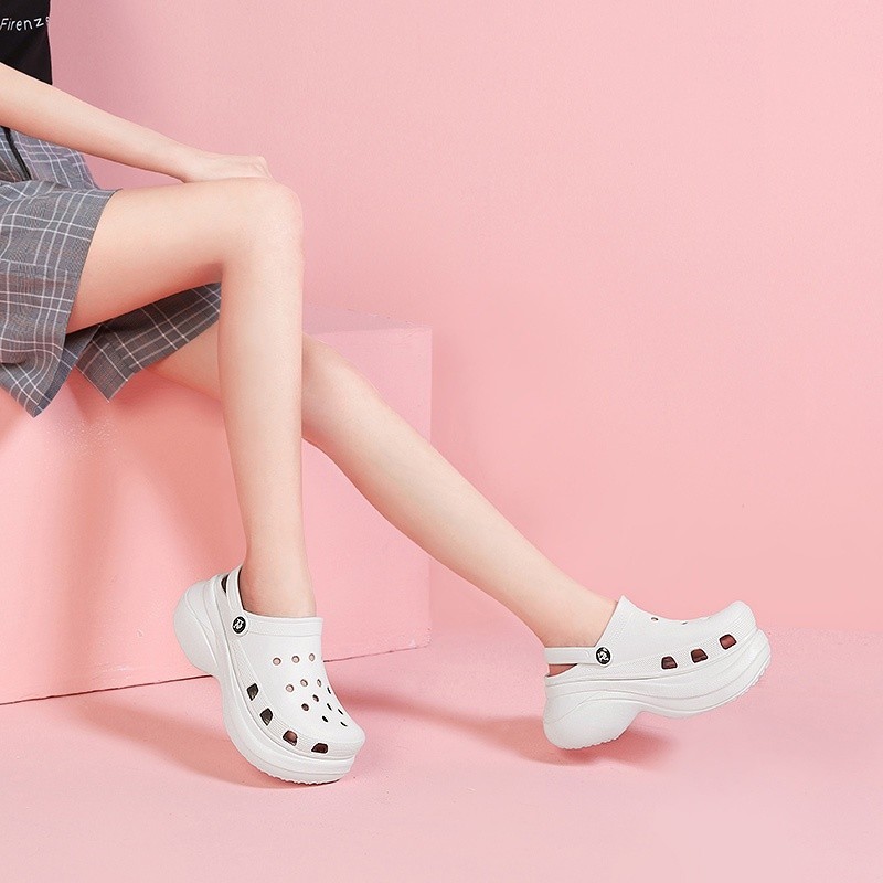 Ảnh Dép croc đi biển CAMEL CROWN thiết kế chống trượt chất lượng cao cho nữ 1