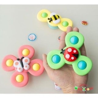 Đồ chơi bộ 3 con quay hình cánh côn trùng hít tường xúc xắc lục lạc xoay cho bé