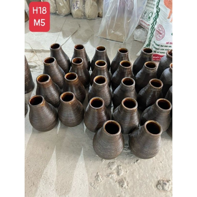 lọ cắm hoa dáng giọt lệ men mộc và men sủi, bình gốm Bát Tràng