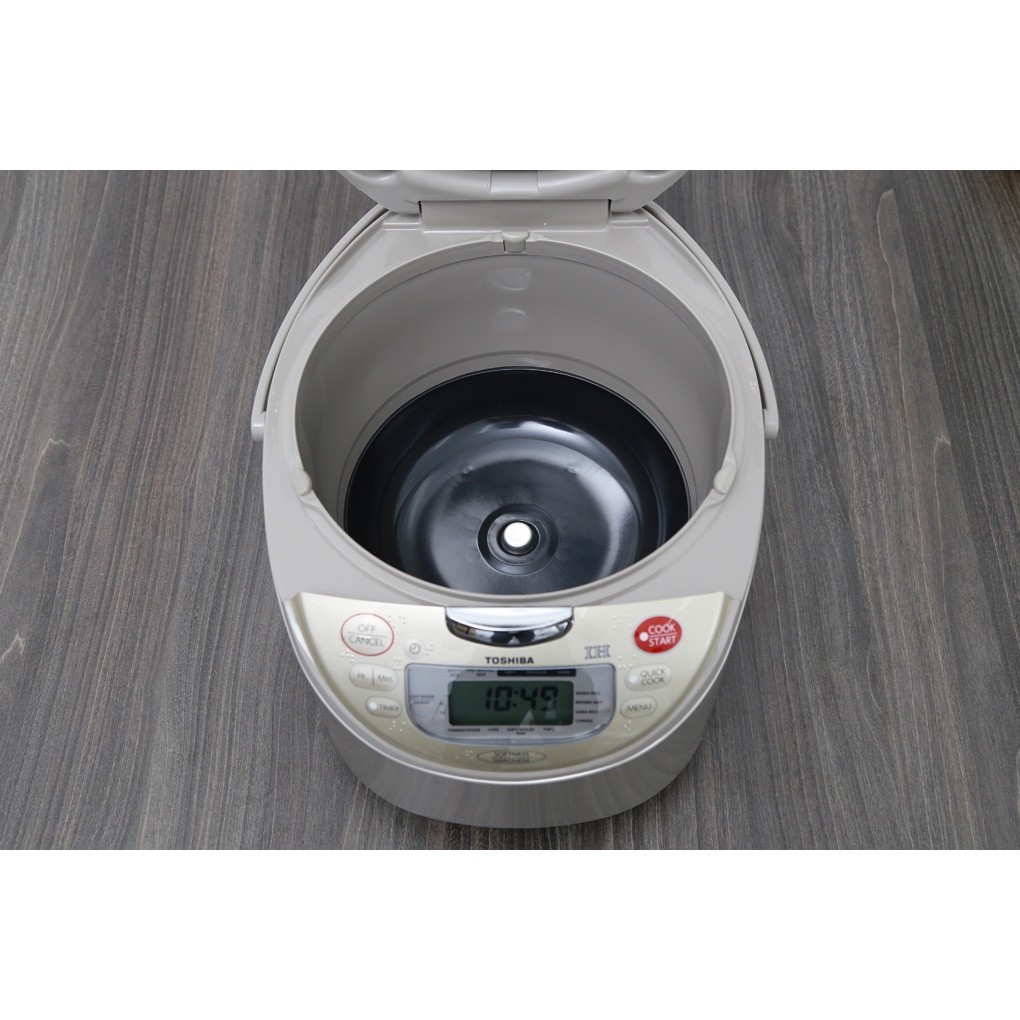 Nồi cơm điện tử cao tần Toshiba RC-18RH(CG)VN - Dung tích 1.8L - Bảo hành chính hãng 12 tháng