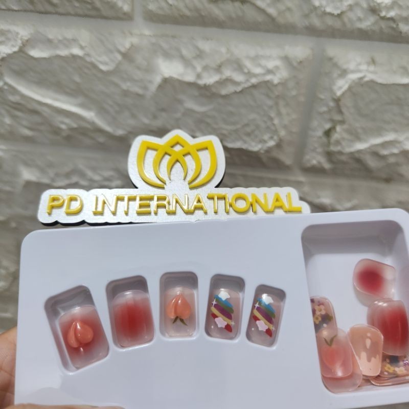 Set 24 móng tay giả, có keo xinh xắn (mẫu 27)