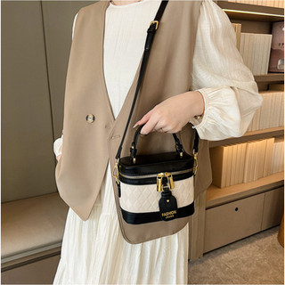 Túi cốp nữ đeo chéo túi trống thiết kế ô trám thời trang phong cách cá tính hiện đại Liistore88  K67