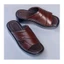 dép da bò trung tuổi đế nhẹ cao 3.5cm đến 4cm.