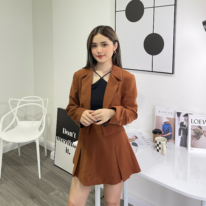 Ảnh COCO SIN - Váy Mini Nâu Xẻ Lai 2