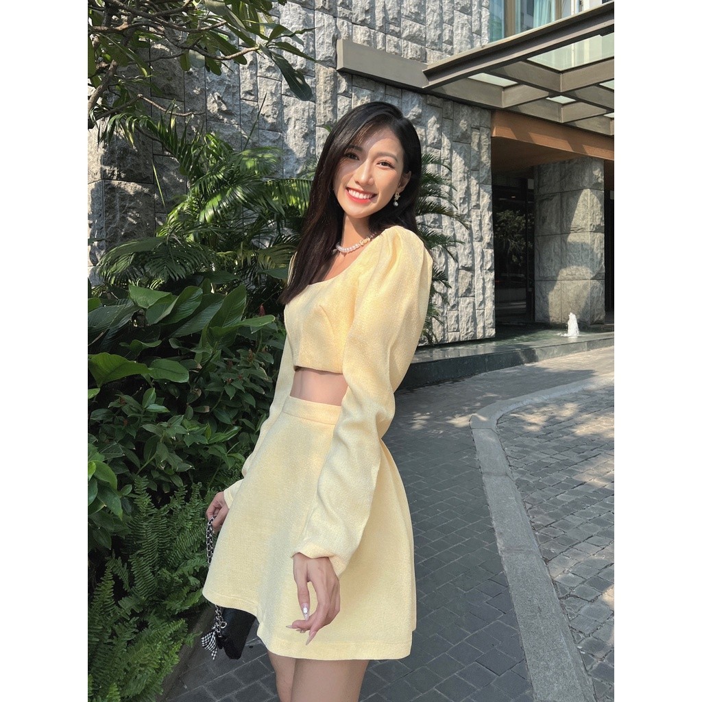 Ảnh COCO SIN - Set Áo Croptop Tay Phồng + Chân Váy Vàng 2