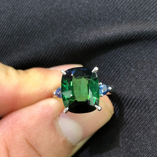 Women's Feng Shui Ring by Phong Thủy Cuộc Sống