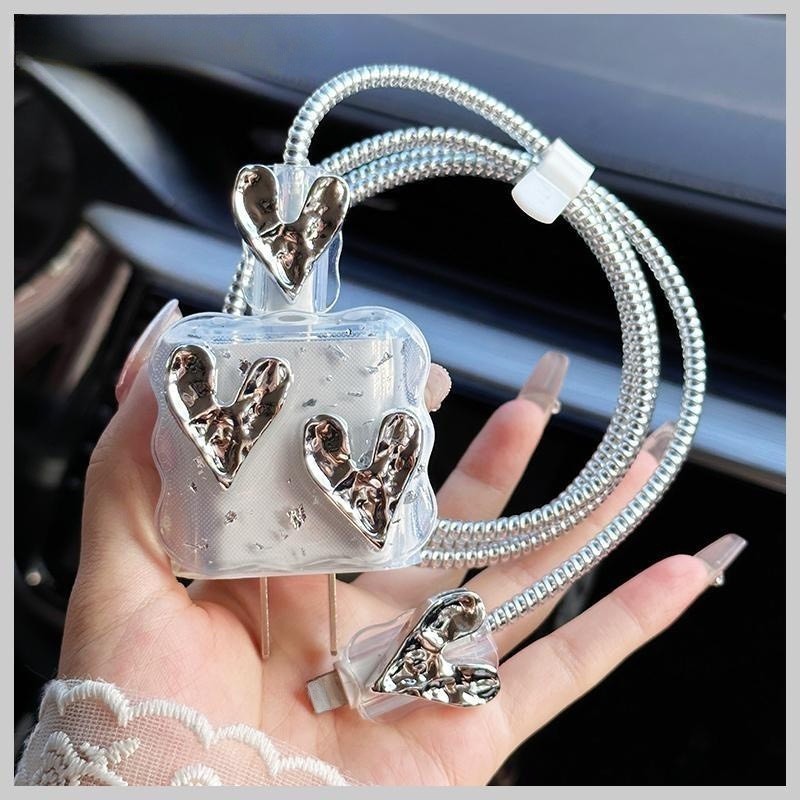 Trái tim viền sóng
