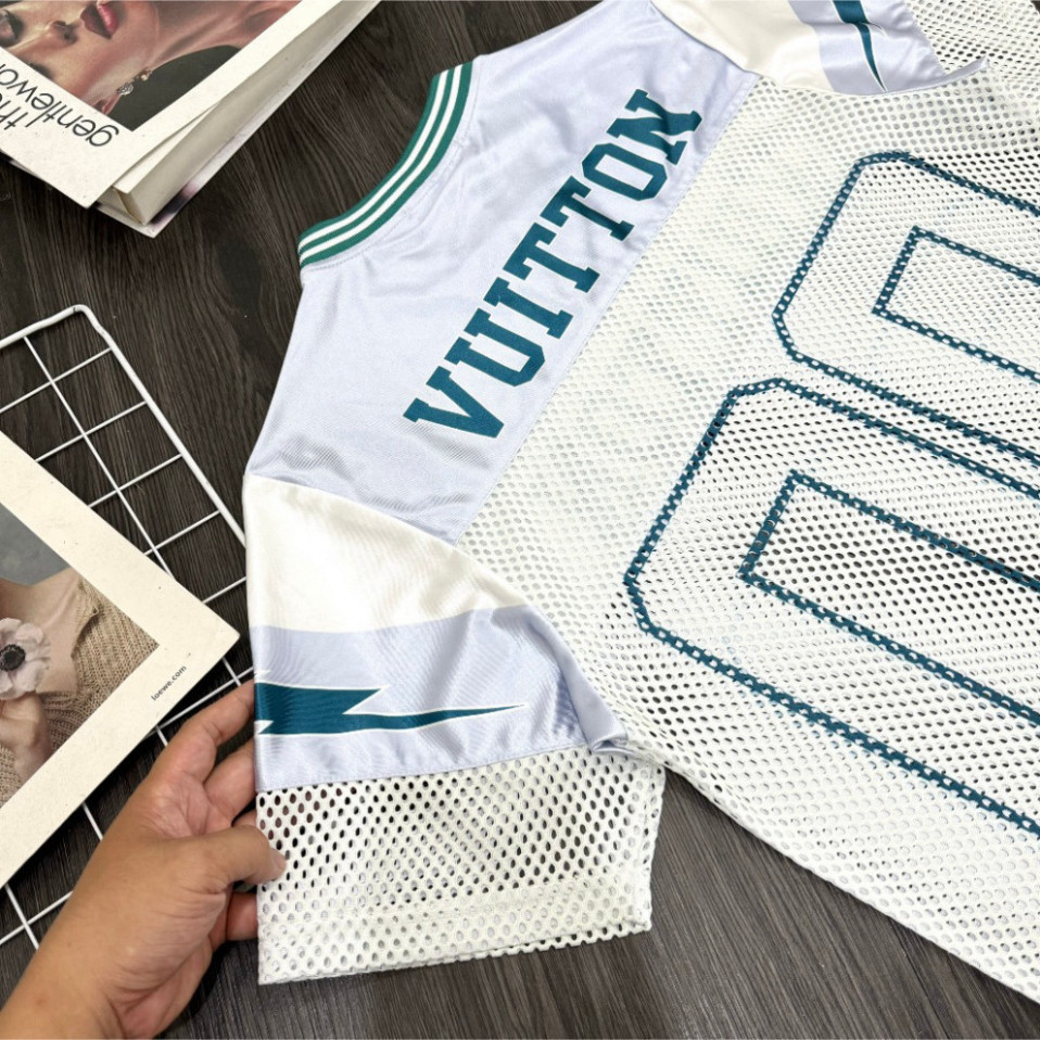 Bộ Quần Áo Nam Vuitton Vải Lưới Siêu Mát - Bộ Quần Áo Nam Nữ Lờ Thêu In Số 00 Siêu Chất New 2024 New 2024