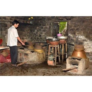 Rượu Bàu Đá BÌNH ĐỊNH Sạch NGÂM SÂM/SAFRON/NHUNG Nấu Truyền Thống Chuẩn Ủ Men Trấu và Đun Củi Không Chứa Cồn