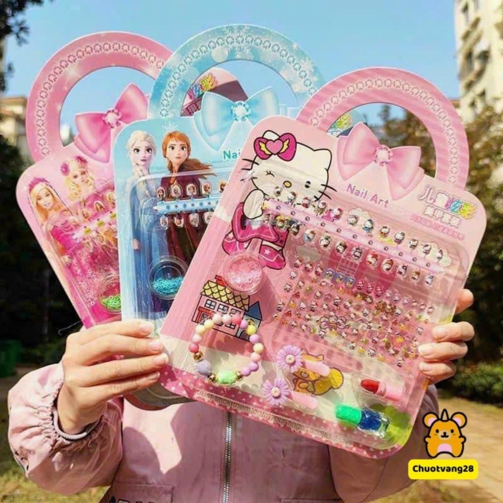 Đồ chơi sticker dán móng tay giả kèm vòng tay cho bé