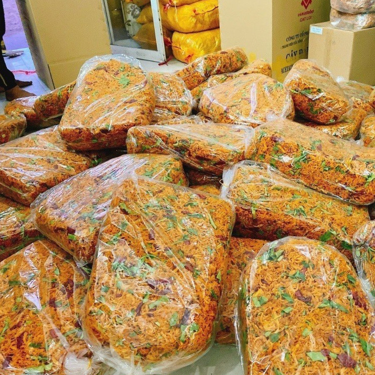 Khô gà lá chanh xé cay hũ 250g/gói 500g đồ ăn vặt Vfarmie