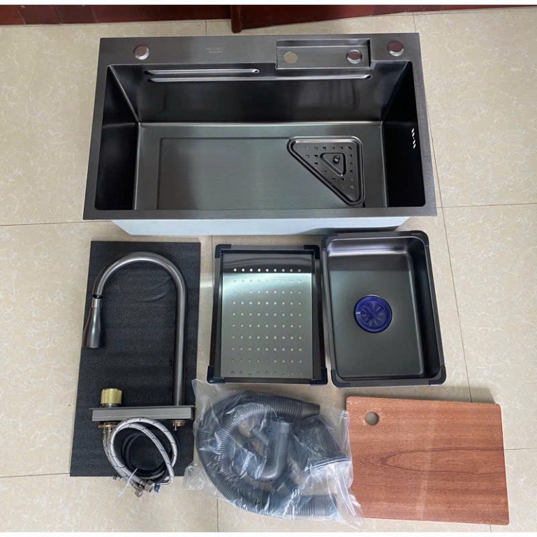 Chậu Rửa Bát 1 Hố Mart.home INOX SUS304 Cao Cấp Phủ Nano Kèm Vòi Thác Nước Thớt Khay Rửa Xiphong BH 10 Năm