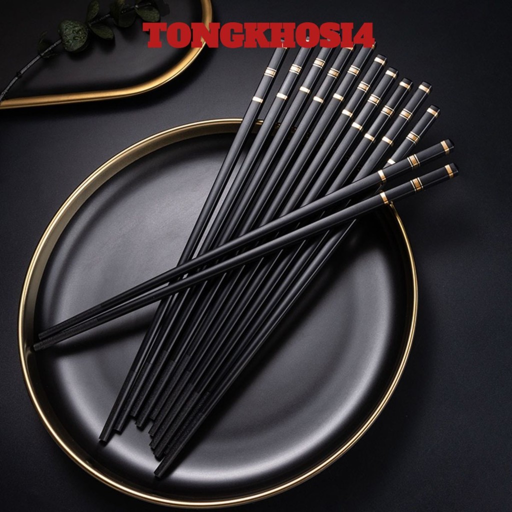 Đũa nhựa hộp 10 đôi KIỂU NHẬT đầu nhỏ gọn, có chống trượt kích thước 24cm.  Đũa kháng khuẩn chống trượt chịu nhiệt cao