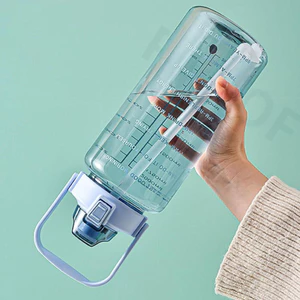 Bình Đựng Nước 2L Có Vạch Báo Giờ Uống Nước