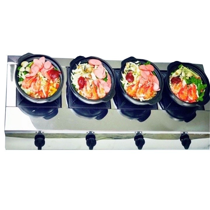 Bếp ga 4 cửa ngang chất liệu inox, vệ sinh dễ dàng