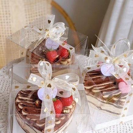 Hộp đựng bánh Mica tim có quai xách (13*5*11cm) | BigBuy360 - bigbuy360.vn
