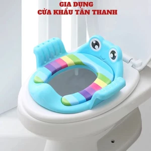 Bệt bồn cầu thu nhỏ an toàn cho bé