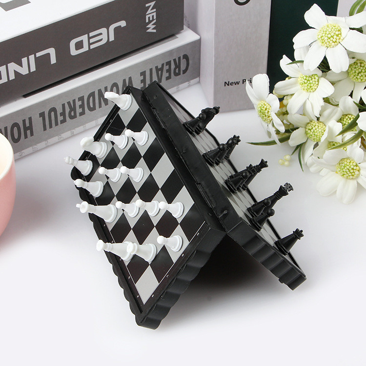 Bộ Cờ Vua Nam Châm Mini 14X13Cm Gấp Gọn