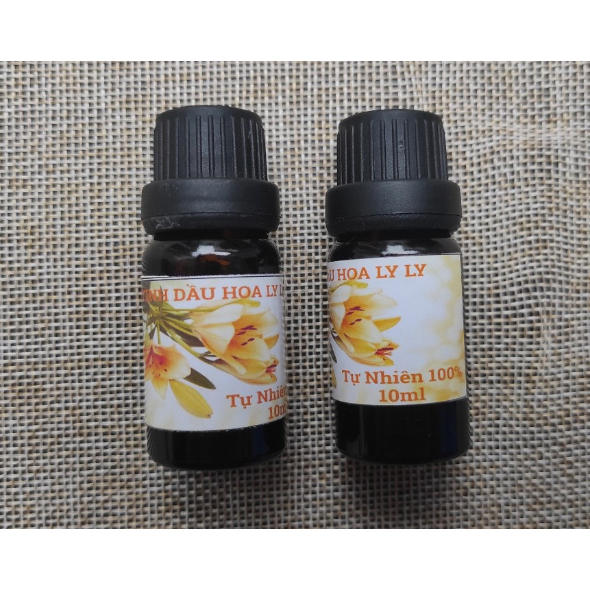 Chai Tinh Dầu Xông Phòng Hương Hoa Ly Ly 10Ml
