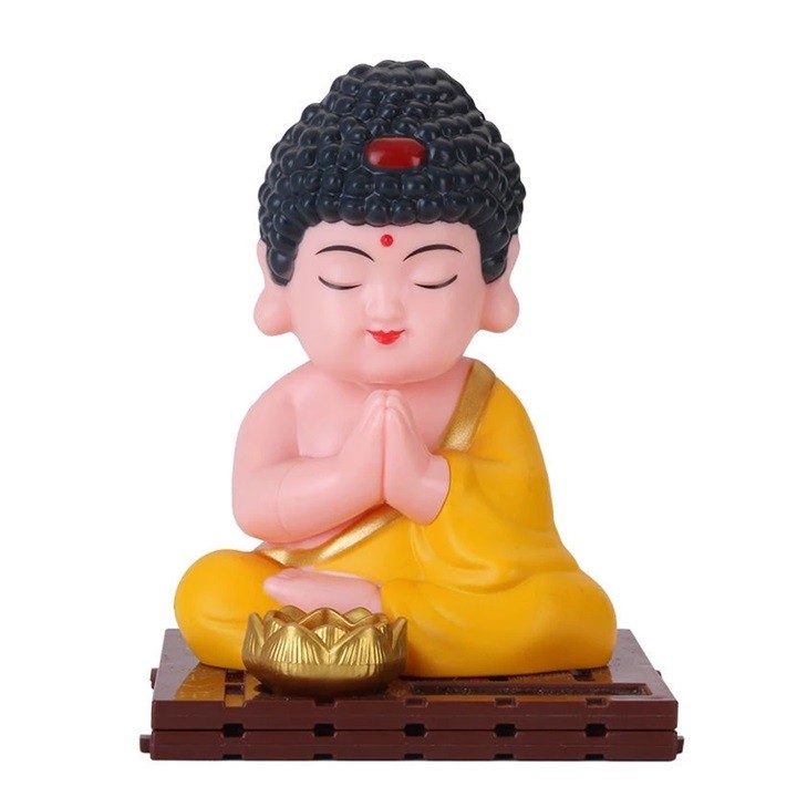 Tượng Phật Thích Ca Chắp Tay Dùng Năng Lượng Mặt Trời