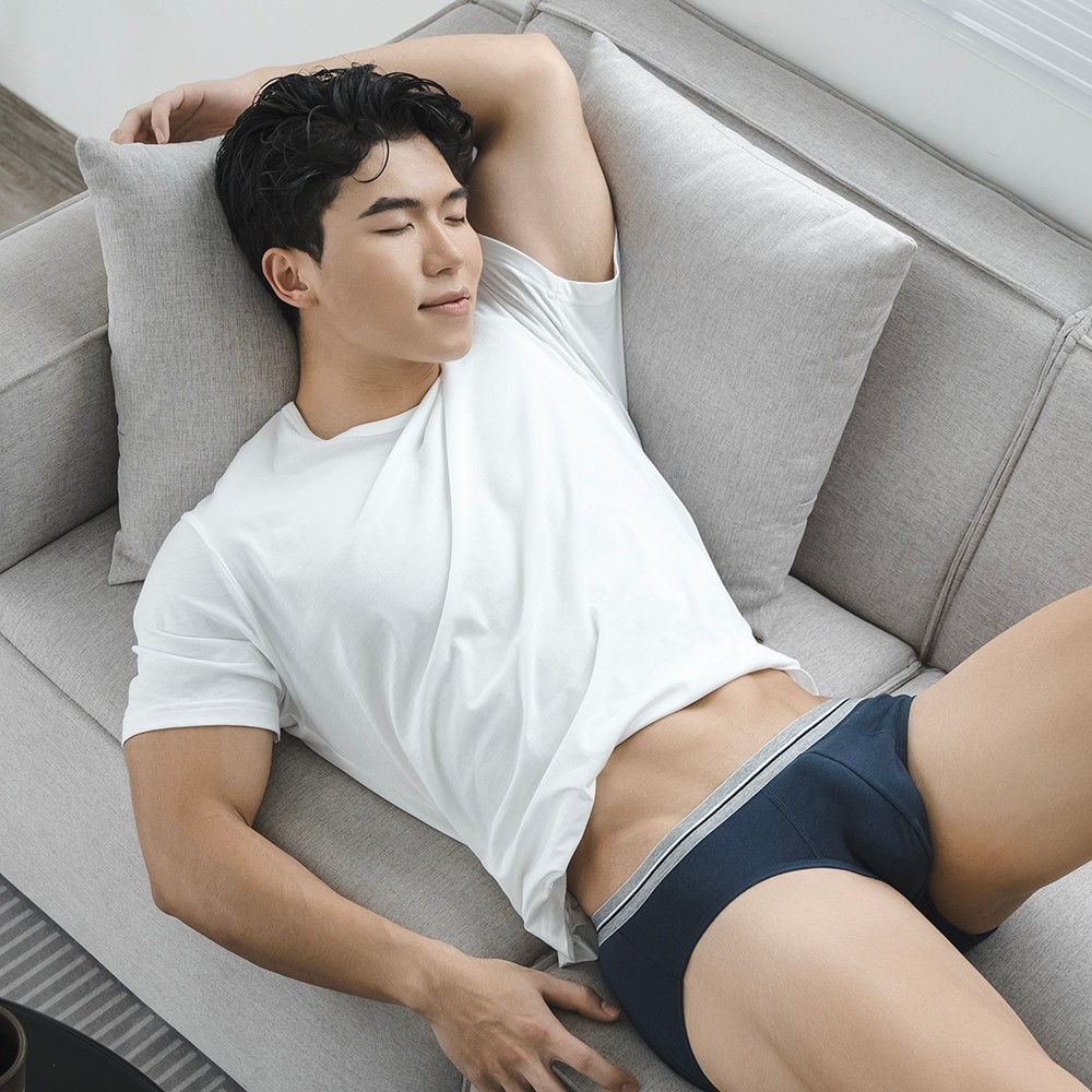 [MUA 2 GIẢM 5%][OUTLET - KHÔNG ĐỔI TRẢ]Combo Pack 3 Áo thun mặc trong, mặc nhà mát mẻ, thấm hút Coolmate