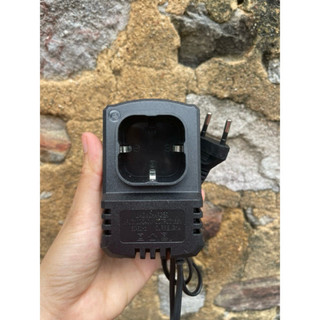 Đế sạc pin 4 cell 16.8V DRAMA cho máy khoan pin
