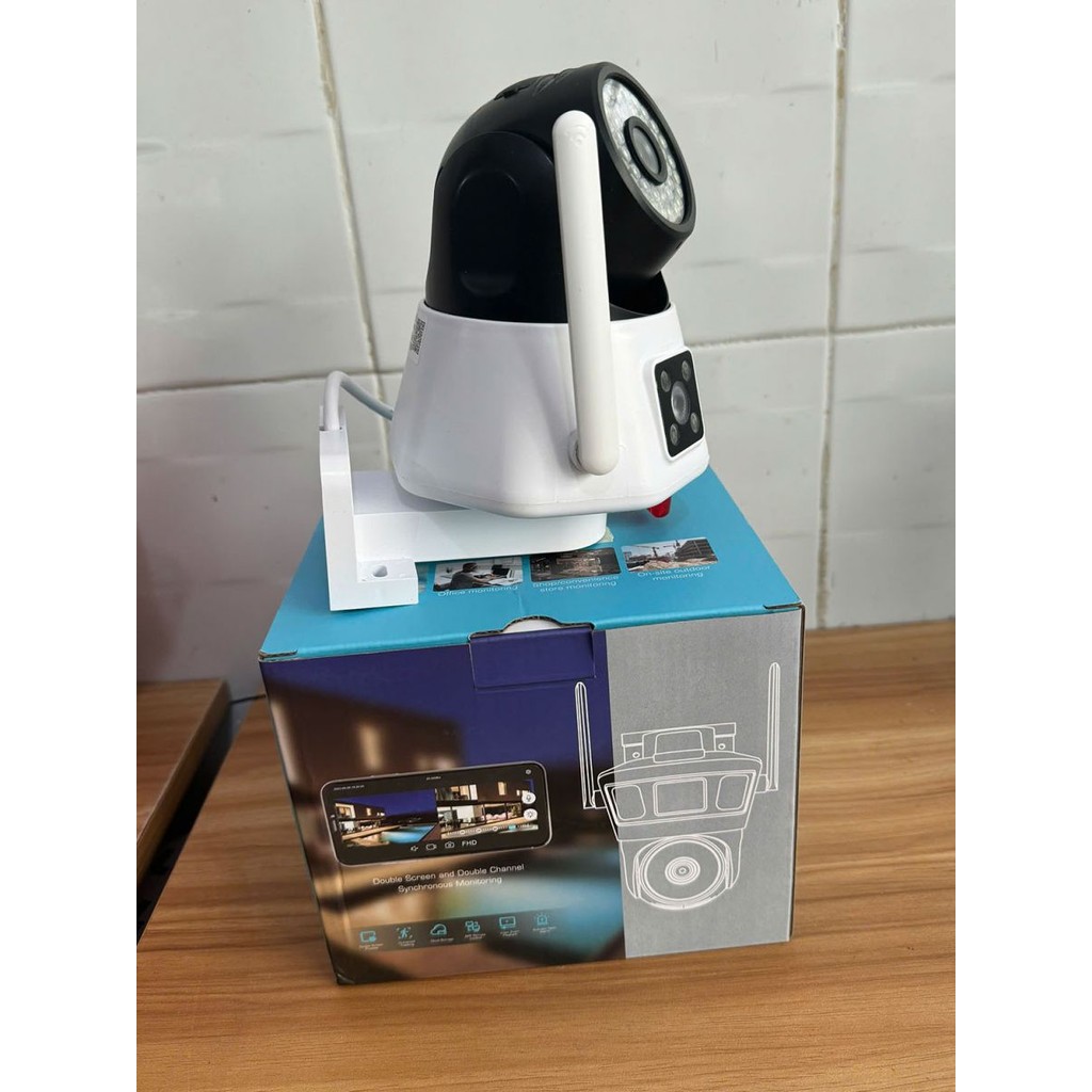 Camera Ngoài Trời Yoosee 15.0Mpx 2 Mắt Kép 3 Khung Hình 3Q015 Có Hú Còi Báo Động Và Đàm Thoại 2 Chiều Cao Cấp